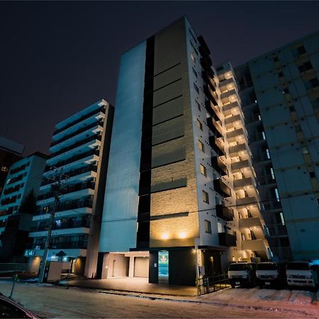 Randor Hotel Sapporo Suites Kültér fotó Residential complex in the city