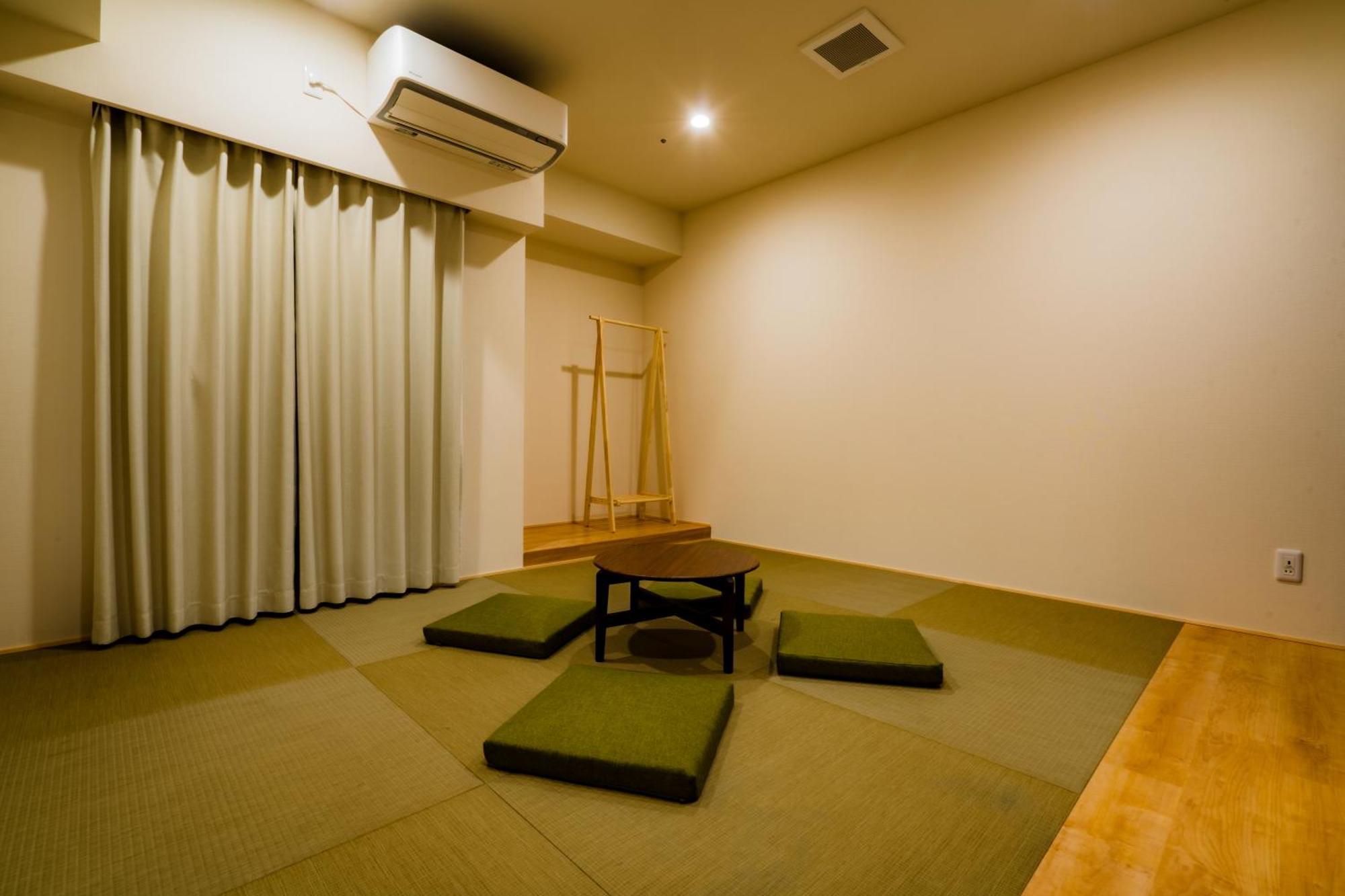 Randor Hotel Sapporo Suites Szoba fotó A tatami room