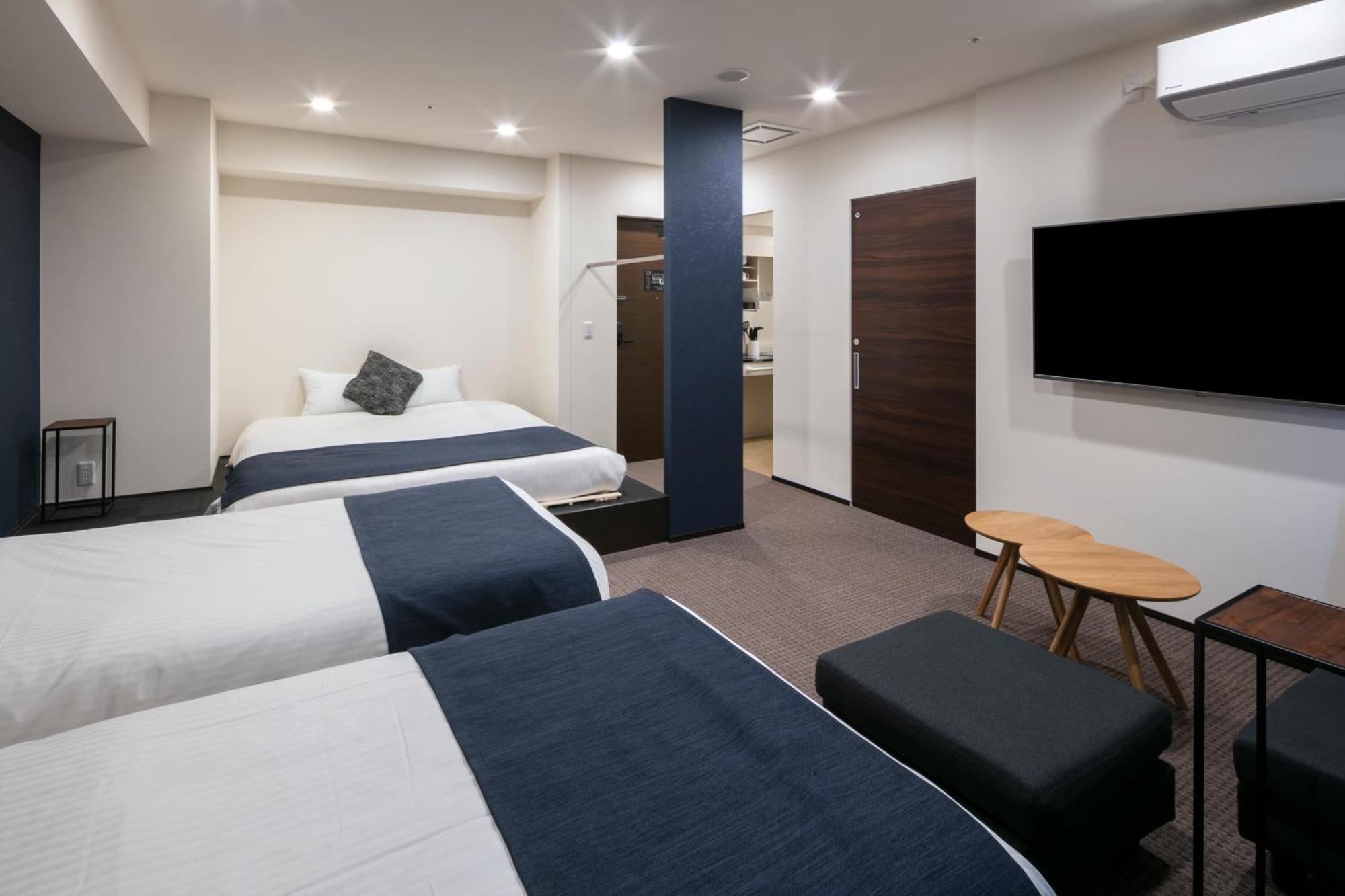 Randor Hotel Sapporo Suites Szoba fotó A room at the hotel